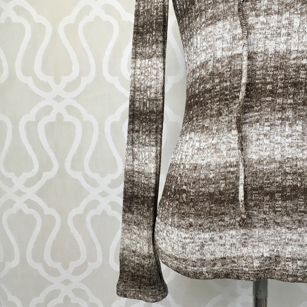 Woodland Browns Fitted Knit Sweater - Picture 5 of 7